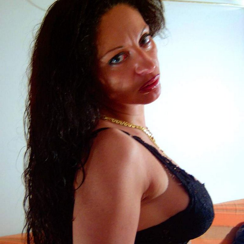 Placide 28 Escortes sensuelles Pusini