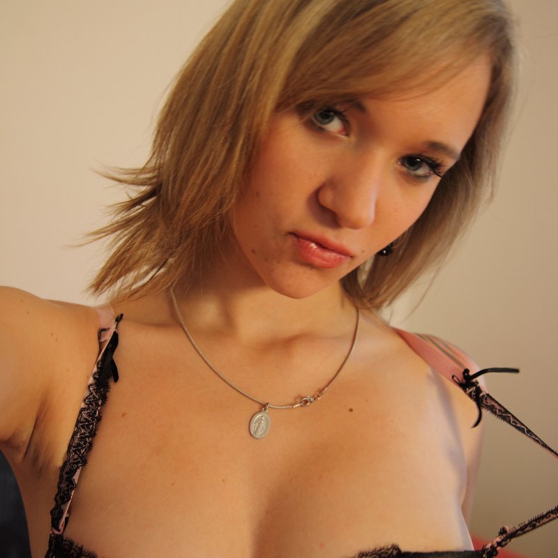 Colette 23 Services escort Digne-les-Bains