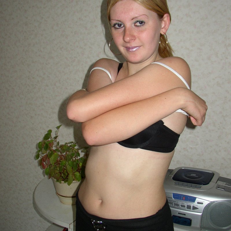 Josiane 32 Escortes Palagaccio