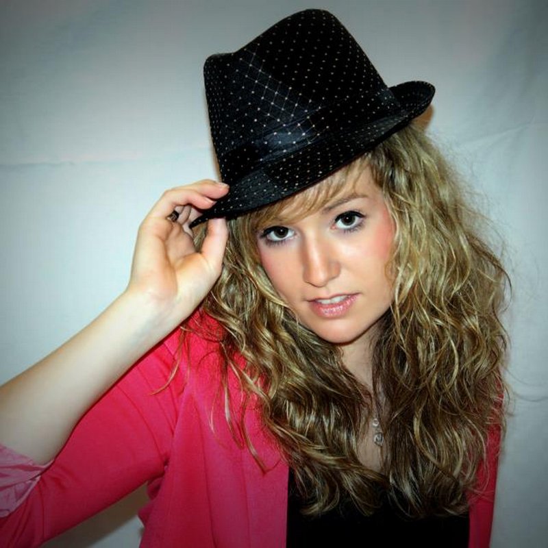 Chantal 32 Escort La Balmette