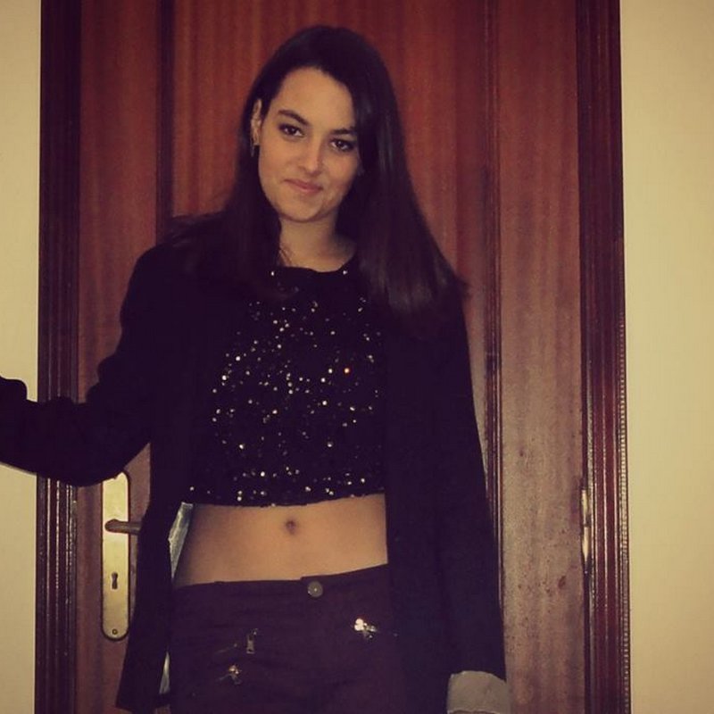 Simone  20 Escort Beauvoir