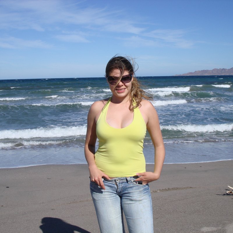 Violette 27 Escort Mortain